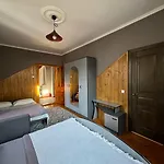 Girske Povitria Guest house Yaremche