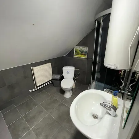 Girske Povitria Konukevi *