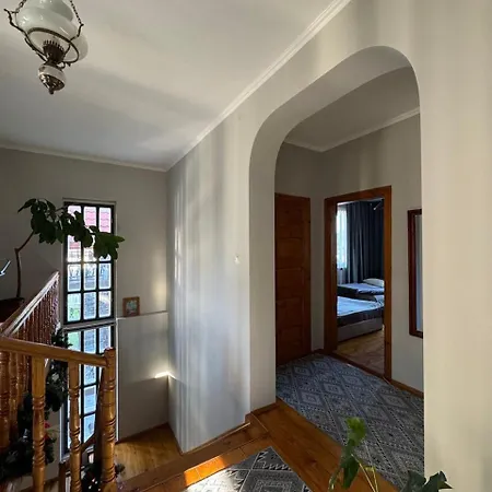 Girske Povitria Konukevi