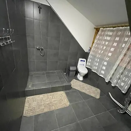 Girske Povitria Гостевой дом Яремча