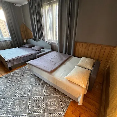 Girske Povitria Гостевой дом Яремча